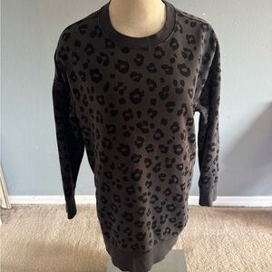Old Navy Leopard Print Long Sweatshirt